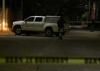 Identifican a mujer que fue abandonada en bolsas de plástico, en calles de León, Guanajuato