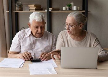 IMSS abre módulo de trámites digitales para adultos mayores