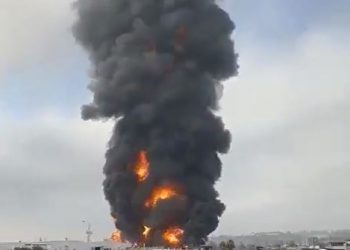 Reportan un fuerte incendio en Chicoloapan