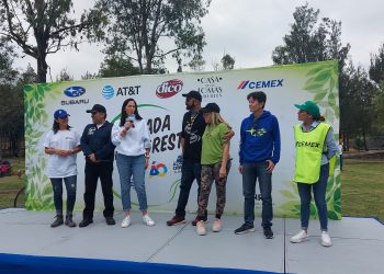 Siembran 2 mil árboles más en el parque Las Águilas-Japón