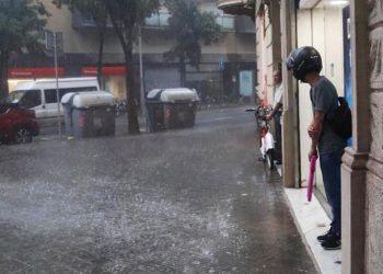 Activan alerta amarilla y naranja por fuertes lluvias en CDMX