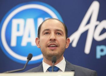 López Obrador debería aprender del PAN cómo disminuir la pobreza: Marko Cortés
