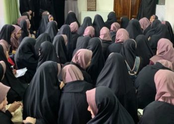 “Va a acabar esto de quitarse el velo”, asegura el presidente de Irán