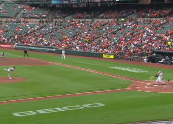 Orioles de Baltimore se impone con dos jonrones a Astros de Houston