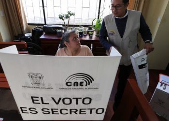 ¿Por qué habrá segunda vuelta en elecciones de Ecuador? Un especialista nos explica 
