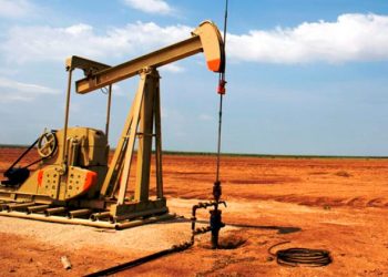 El petróleo de Texas abre con bajada