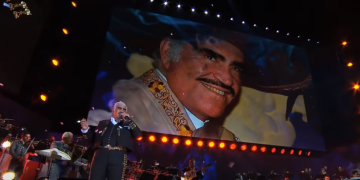 Vicente Fernández regresa con 20 canciones en disco póstumo