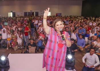 El presidente debería dedicarse a gobernar en lugar de atacarme, lanzó la pedrada y luego dijo que lo sacaron de contexto: Xóchitl Gálvez