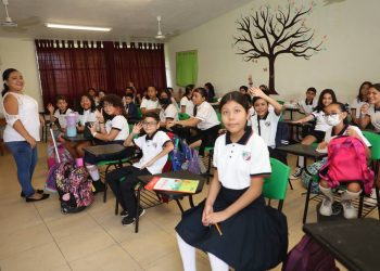 Yucatán sí distribuirá los libros de texto gratuitos