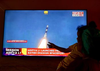 La India envía su primera misión espacial al Sol, aquí el momento