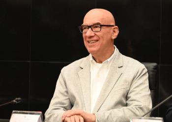 MC lanza guiño a Marcelo Ebrard