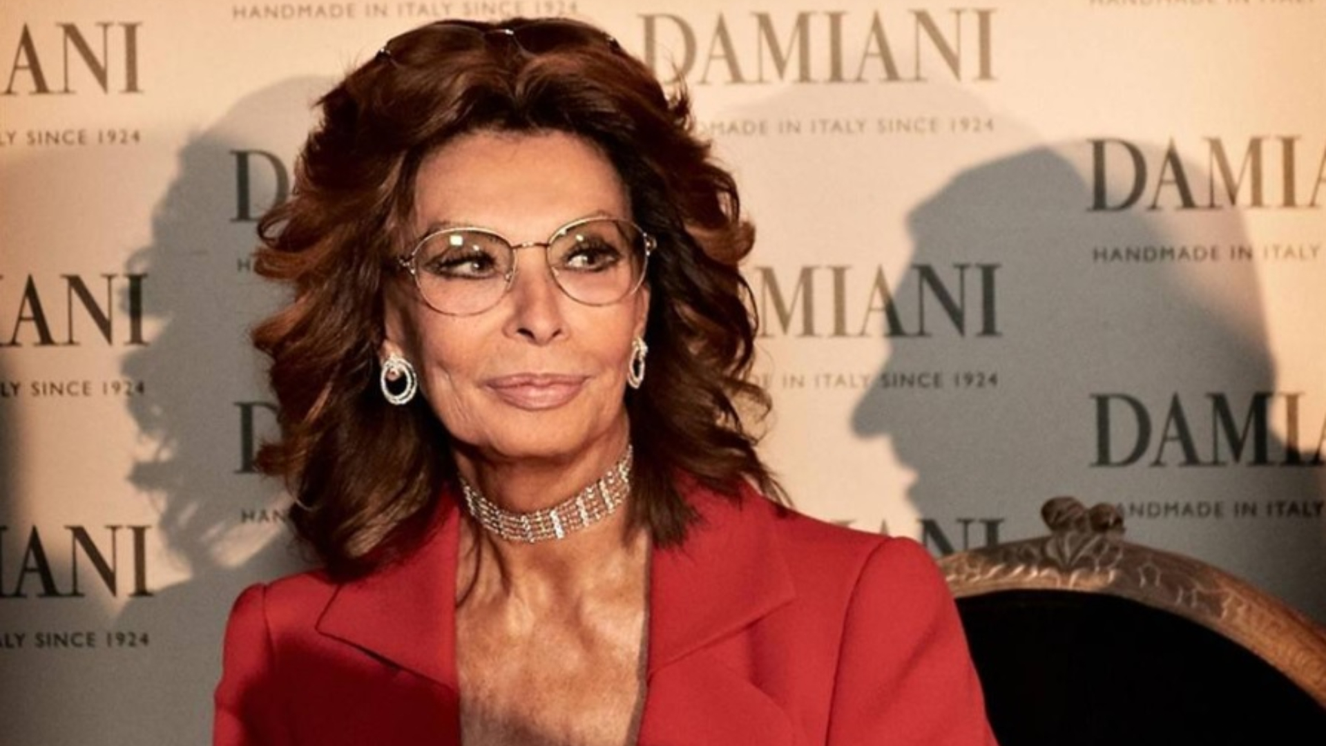 Sophia Loren è stata operata per la frattura dell’anca