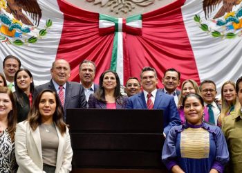 Las Cámaras del Congreso reciben y harán la glosa del V informe presidencial