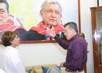Felicita Rutilio Escandón a Delfina Gómez por su toma de protesta como Gobernadora de Edomex