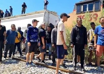 Detienen en Monclova caravana de 3 mil migrantes que viajaban en tren