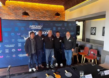 Micky Huidobro y Raúl Zurutuza en entrevista rumbo al Mundial de Ping Pong