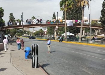 Estudiantes del Tec Saltillo levantan plantón