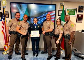 Capacitan en EU a instructores de la policía de CDMX 