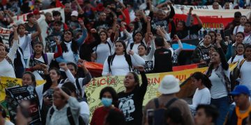 Movilizaciones por normalistas de Ayotzinapa dejan pérdidas y daños por hasta 50 millones de pesos