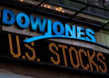 Wall Street abre en verde y el Dow Jones sube un 0,35 %