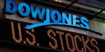 Wall Street abre en verde y el Dow Jones sube un 0,35 %