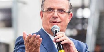 Marcelo Ebrard impugna proceso interno de Morena