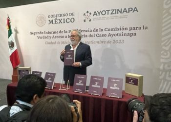 No hay evidencia que los 43 de Ayotzinapa estén con vida: Alejandro Encinas