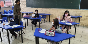 Se apostó por una estrategia antigua y no ha garantizado que los niños aprendan mejor: Experta