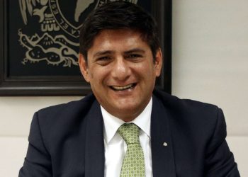 Propongo impulsar un cambio en los modelos pedagógicos en la UNAM, se debe innovar la forma como se enseña a los jóvenes: Hernández Bringas