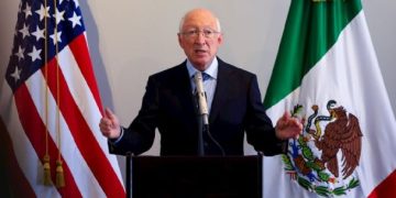 Con el regreso de México a la Categoría 1 en aviación civil fortalecemos nuestra integración y unimos a nuestros pueblos: Ken Salazar