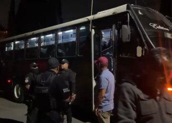 Rescatan a 85 migrantes ilegales en dos domicilios de Ecatepec