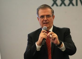 Tengo mi conciencia tranquila, dice López Obrador tras inconformidad de Ebrard con proceso interno de Morena