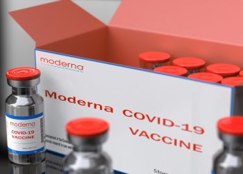El virus de COVID 19 que circula en este momento es muy diferente al del principio, por eso las vacunas actualizadas son la mejor arma: Experto
