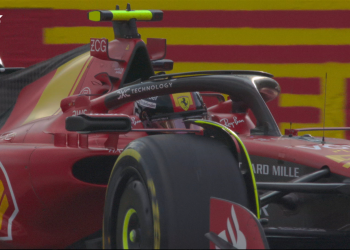 Sainz domina el segundo libre en Monza; Checo marca el tercer tiempo