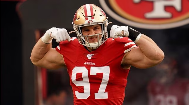 49ers de San Francisco confirman extensión de contrato del