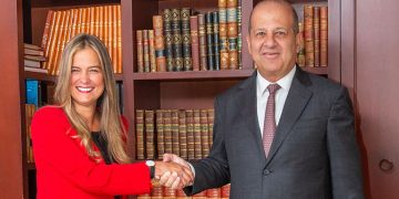Telmex anunció alianza estratégica con Oracle