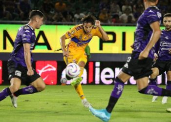 Tigres de visita se impone a Mazatlán