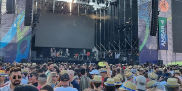 Julieta Venegas cautiva en festival español