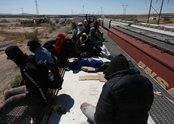 INM intercepta a más de 27 mil indocumentados en trenes