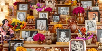 Inauguran ofrenda de Día de Muertos en honor a 30 mujeres