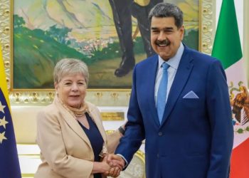 Maduro confirma asistencia a cumbre regional sobre migración en México