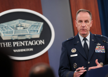 El Pentágono confirma 10 ataques a fuerzas de EU