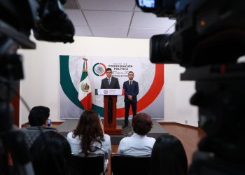 Oposición busca a 22 diputados de Morena para cambiar el presupuesto