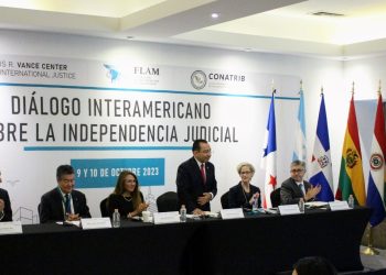 División de poderes, fundamento de democracias: Rafael Guerra