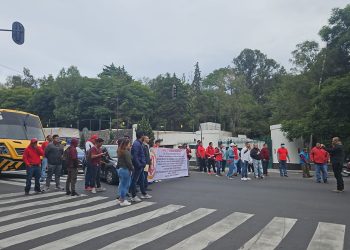 Más de cuatro horas de bloqueo en zona de Ecatepec, colapsan vialidades
