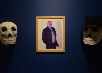 El Museo de El Carmen dedica su ofrenda de muertos al escritor Germán Dehesa (1944-2010), vecino de San Ángel