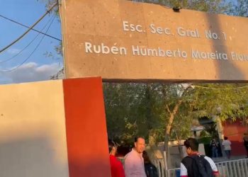 Sin sanciones SEP reubica a estudiante y maestra de Ramos Arizpe