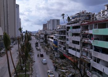 263 extranjeros han sido localizados en Acapulco tras paso de Otis: SRE