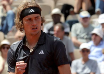 Alexander Zverev, sucumbe en Shanghái ante Safiullin