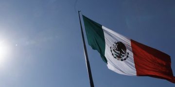 Esto señaló la Secretaria de Economía sobre el proyecto de Tesla en NL